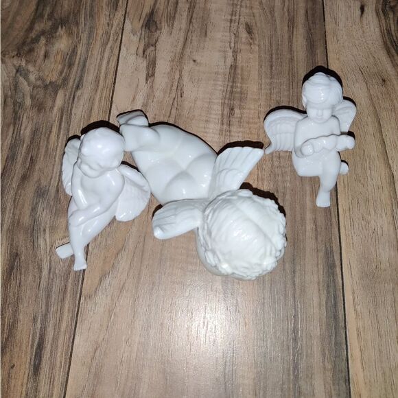 Vintage Angels Set Of 3 Small White Ceramic Children Angels Decor Figurines - Picture 2 of 8